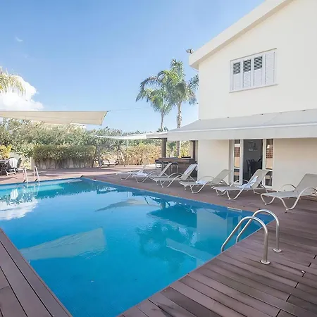 Villa Rania Aq At26 *